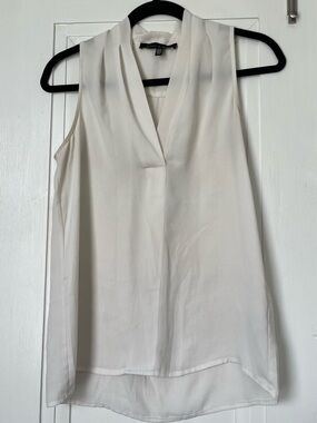 Jasmine Sleeveless V-Neck Camisole - White